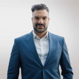 محمود المصري 